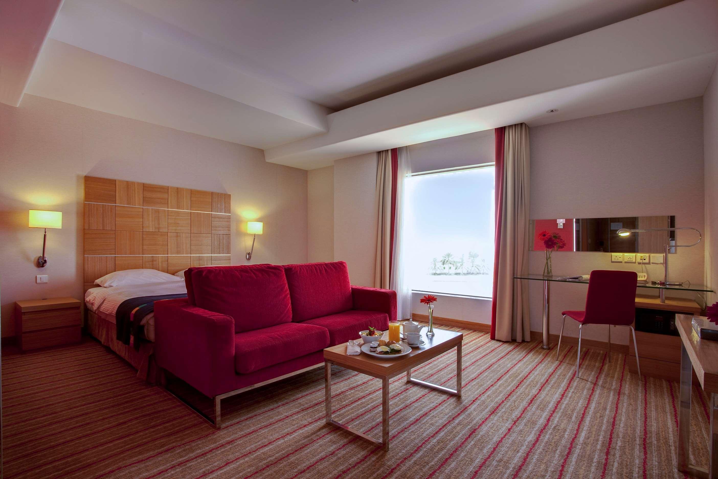 Golden Tulip Muscat Hotel Kültér fotó